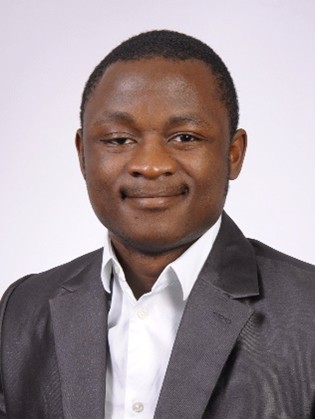 Helfer Bernard Fabrice aus Darmstadt